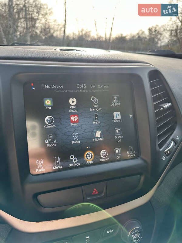 Внедорожник / Кроссовер Jeep Cherokee 2016 в Харькове