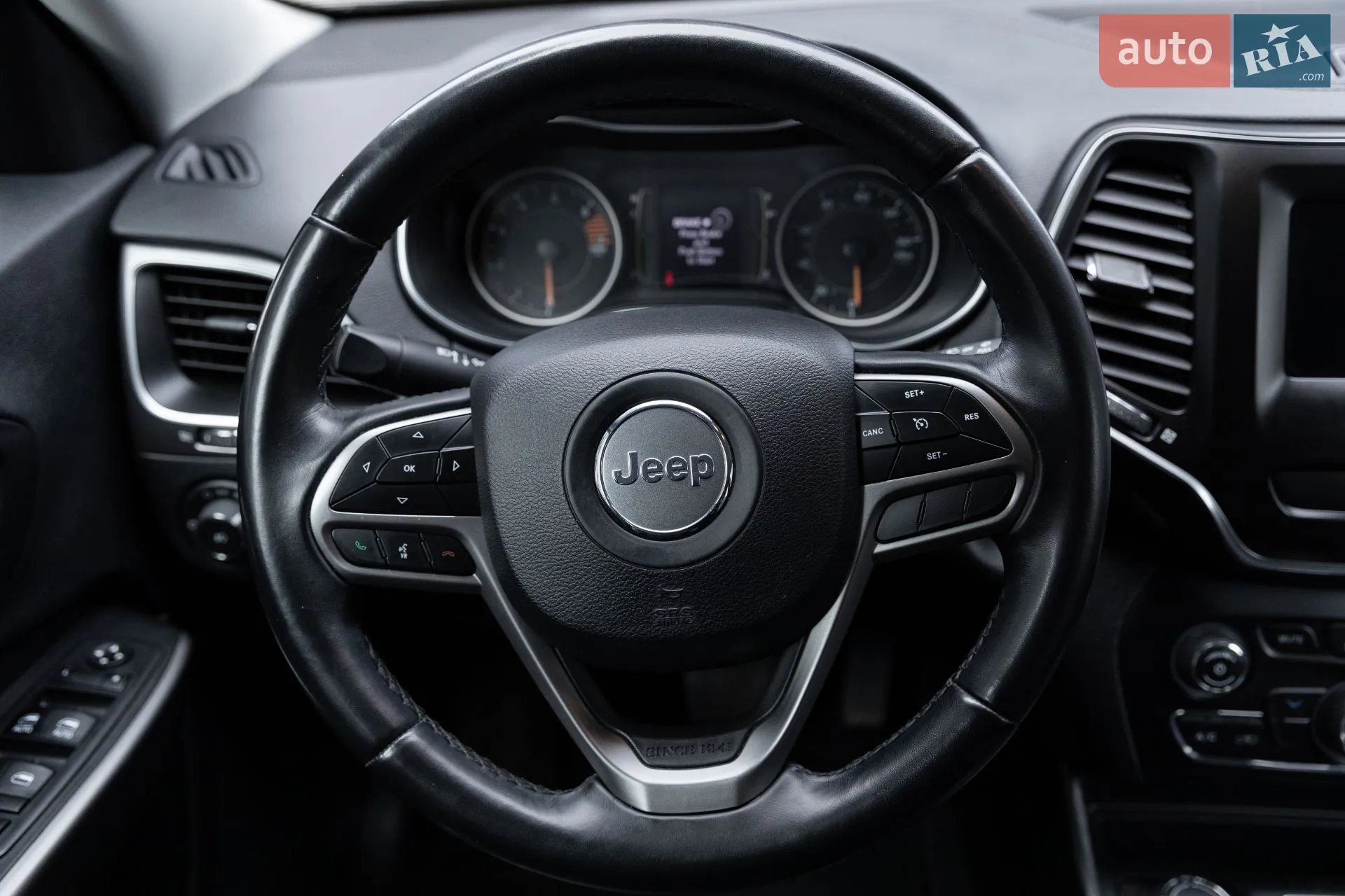 2018 Jeep Cherokee - мініатюра 19