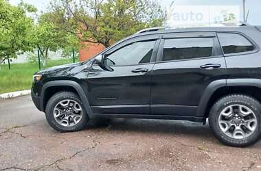 Внедорожник / Кроссовер Jeep Cherokee 2019 в Чернигове