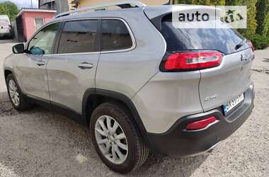 Внедорожник / Кроссовер Jeep Cherokee 2015 в Хмельницком