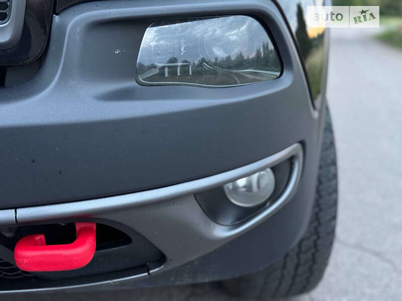 Позашляховик / Кросовер Jeep Cherokee 2017 в Переяславі