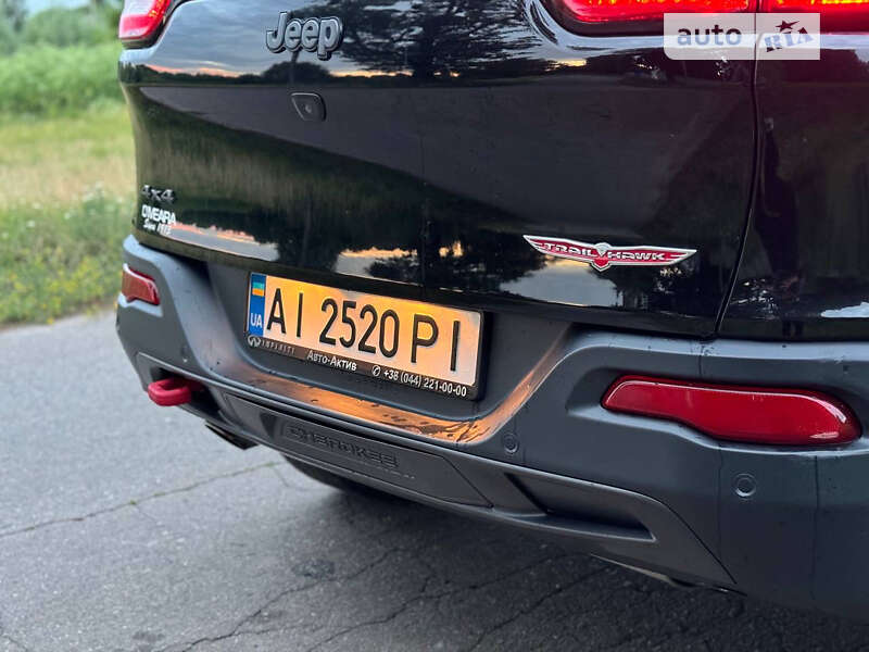 Позашляховик / Кросовер Jeep Cherokee 2017 в Переяславі