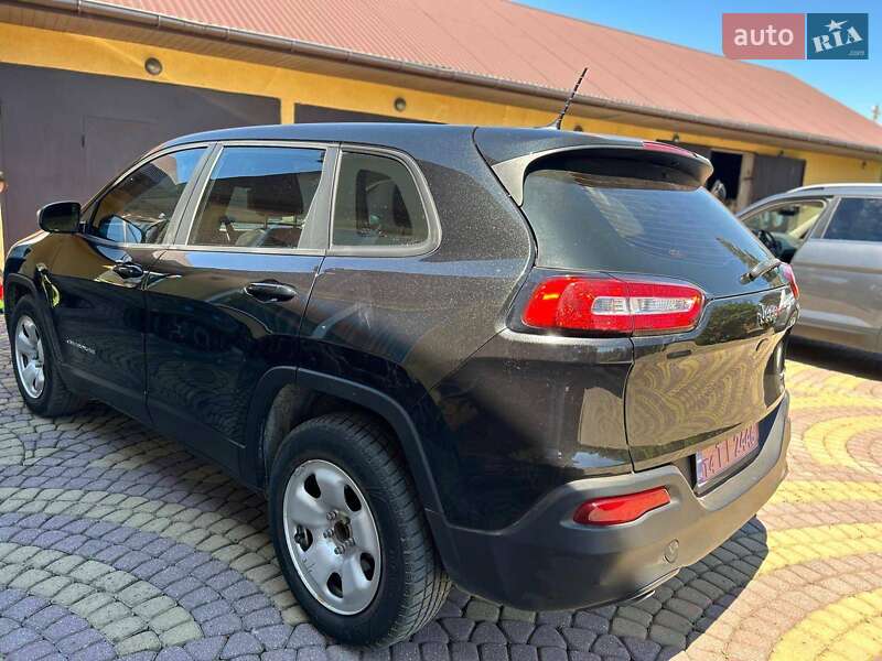 Внедорожник / Кроссовер Jeep Cherokee 2014 в Львове фото 8 Внедорожник / Кроссовер Jeep Cherokee 2014 в Львове