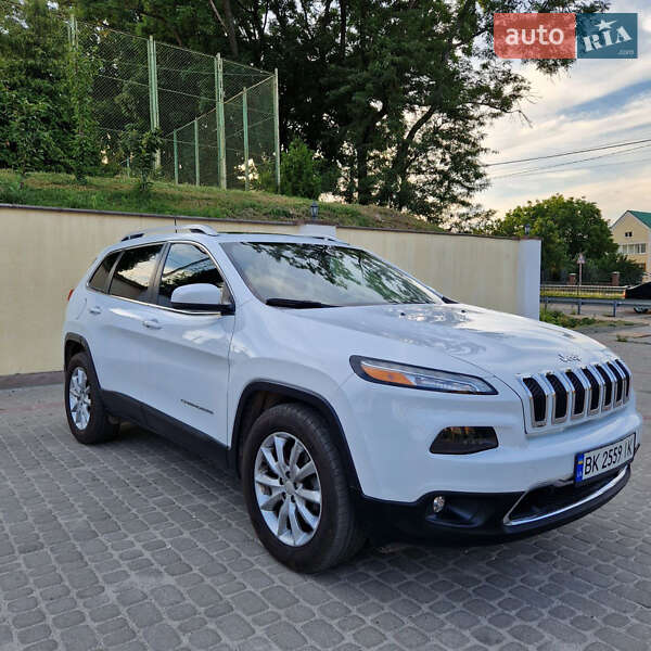 Внедорожник / Кроссовер Jeep Cherokee 2017 в Остроге