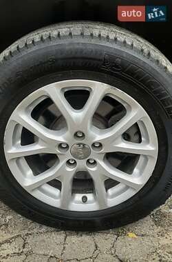 Позашляховик / Кросовер Jeep Cherokee 2015 в Києві