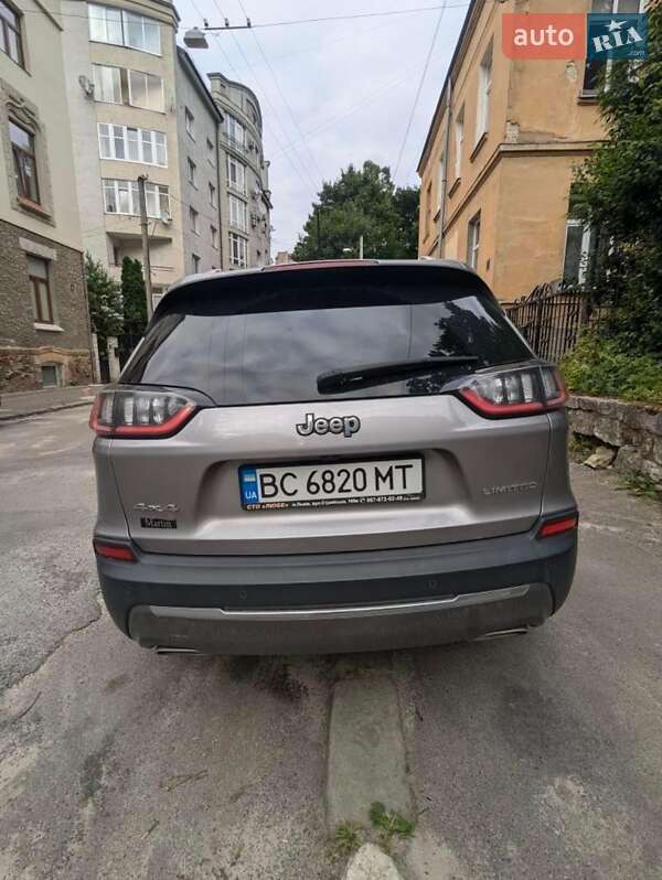Позашляховик / Кросовер Jeep Cherokee 2018 в Львові