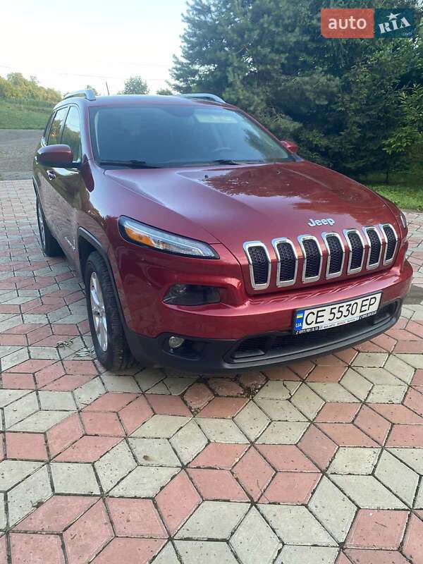 Позашляховик / Кросовер Jeep Cherokee 2015 в Чернівцях