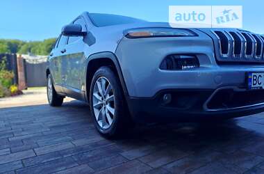 Внедорожник / Кроссовер Jeep Cherokee 2016 в 