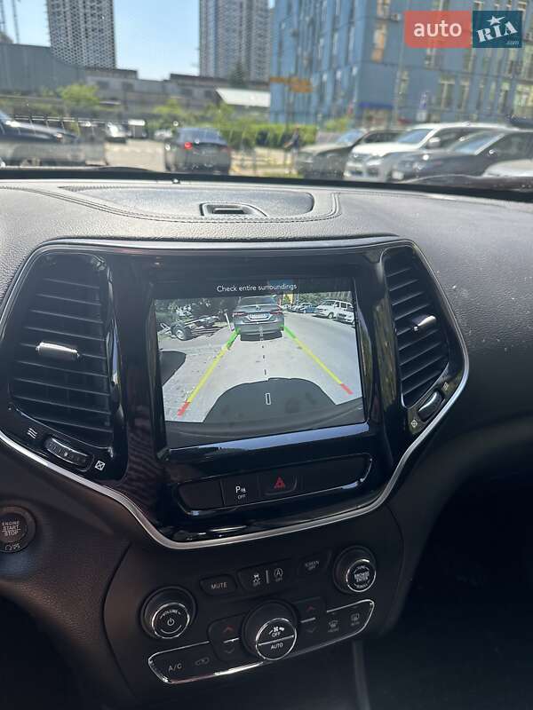 Внедорожник / Кроссовер Jeep Cherokee 2019 в Киеве фото 20 Внедорожник / Кроссовер Jeep Cherokee 2019 в Киеве