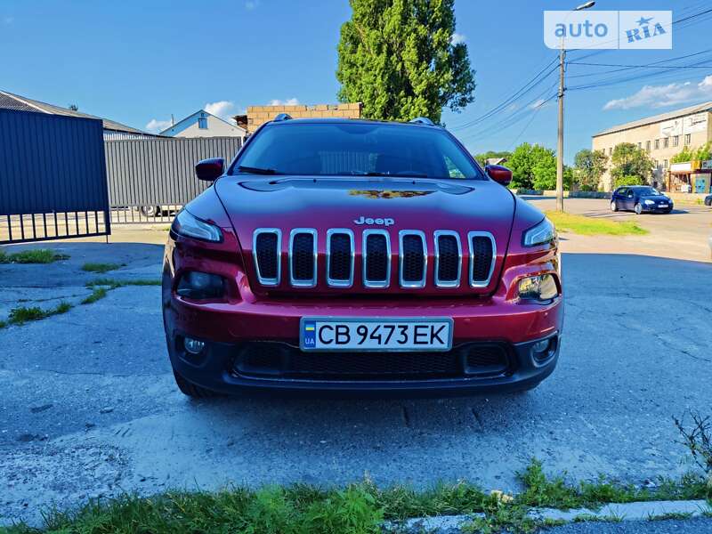Внедорожник / Кроссовер Jeep Cherokee 2015 в Чернигове