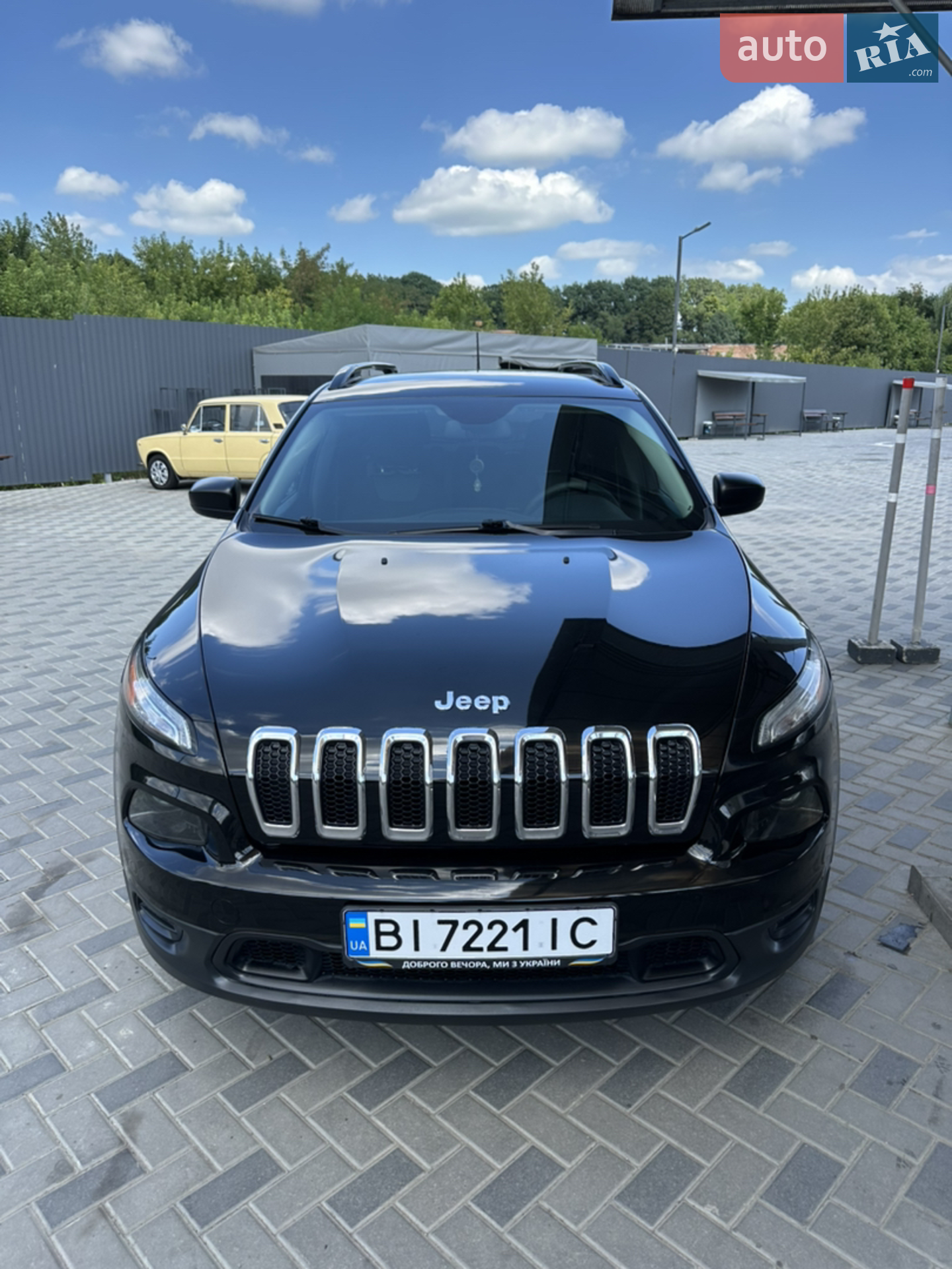 2017 Jeep Cherokee - мініатюра 13