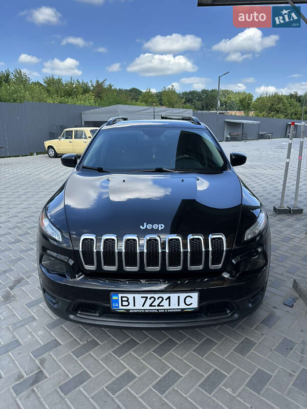 Внедорожник / Кроссовер Jeep Cherokee 2017 в Полтаве