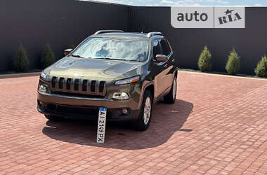 Позашляховик / Кросовер Jeep Cherokee 2014 в Жашківу