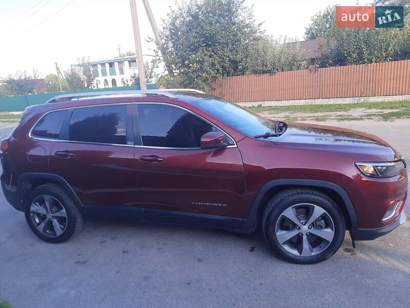 Внедорожник / Кроссовер Jeep Cherokee 2018 в Тетиеве фото 16 Внедорожник / Кроссовер Jeep Cherokee 2018 в Тетиеве