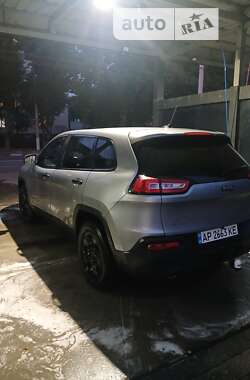 Позашляховик / Кросовер Jeep Cherokee 2014 в Запоріжжі