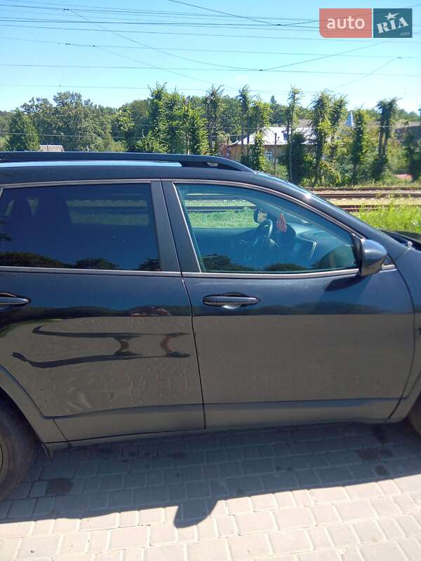 Внедорожник / Кроссовер Jeep Cherokee 2015 в Моршине фото 11 Внедорожник / Кроссовер Jeep Cherokee 2015 в Моршине