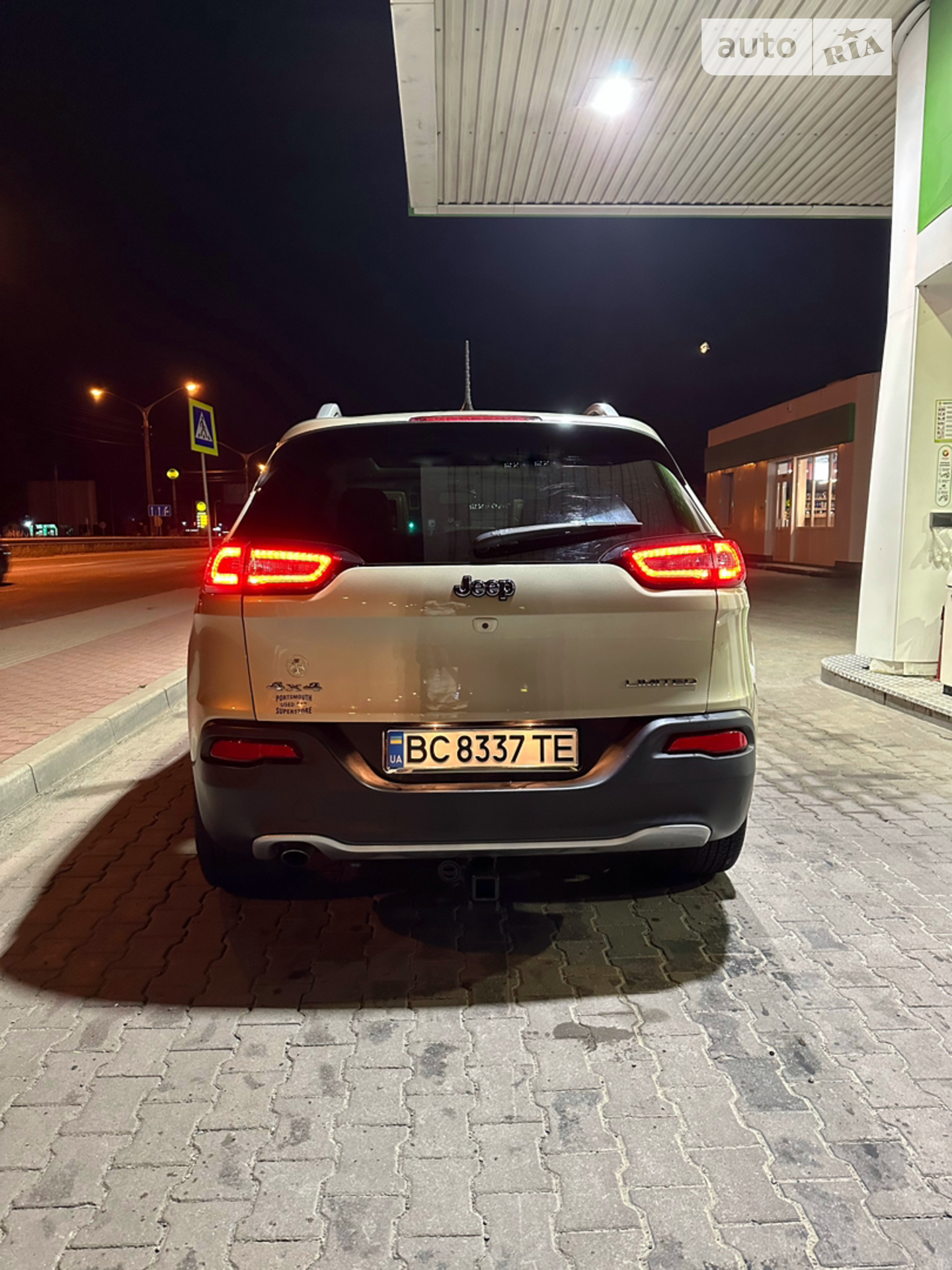 2015 Jeep Cherokee - мініатюра 6