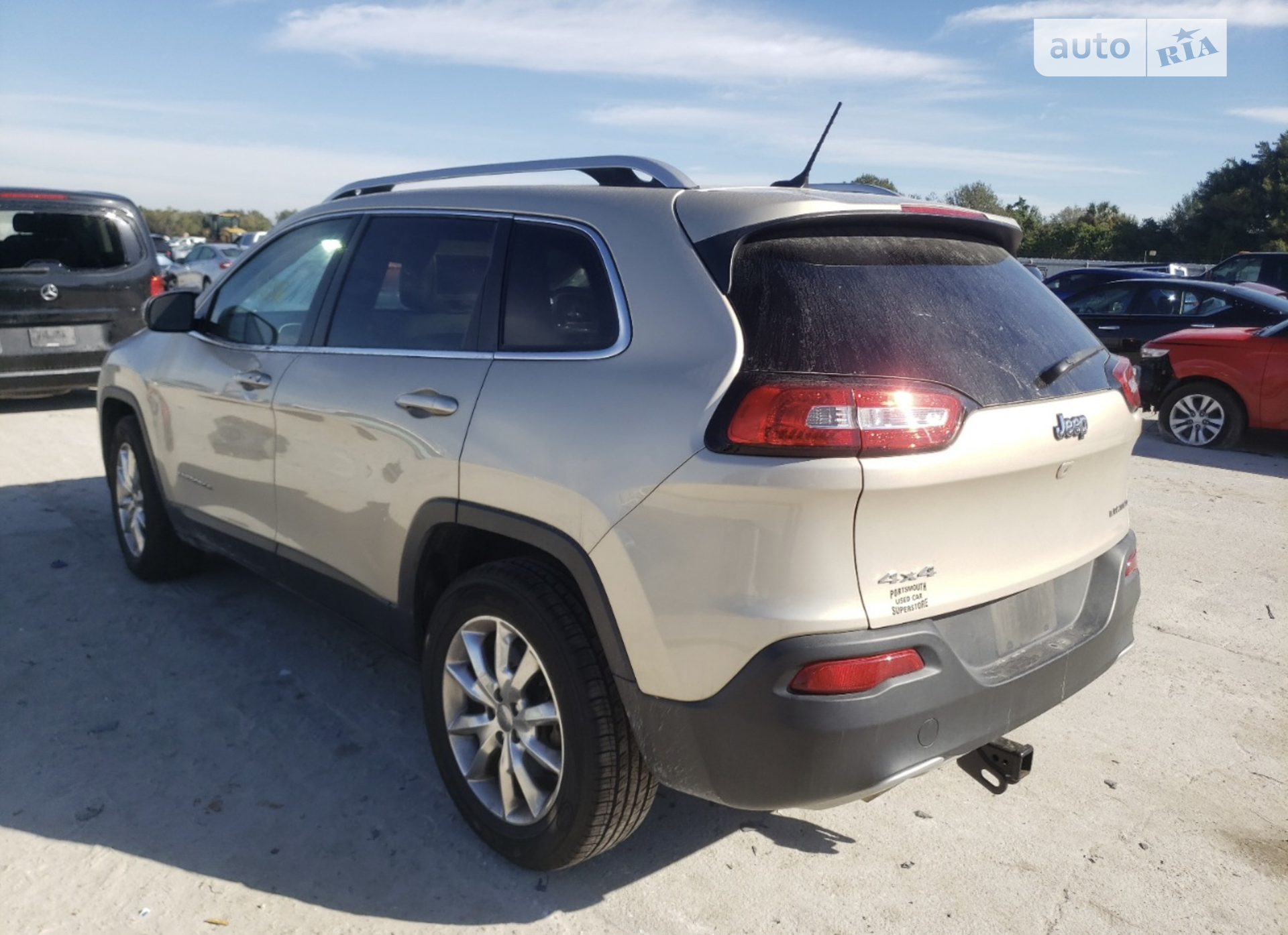 2015 Jeep Cherokee - мініатюра 31