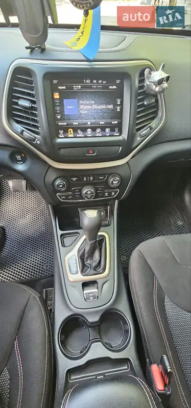 Jeep Cherokee 2016