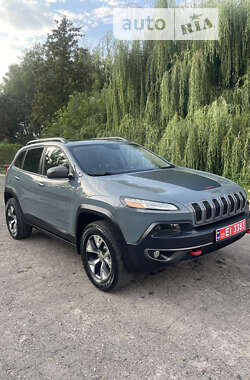 Внедорожник / Кроссовер Jeep Cherokee 2014 в Дубно