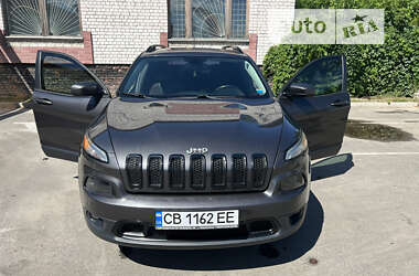 Позашляховик / Кросовер Jeep Cherokee 2015 в Чернігові