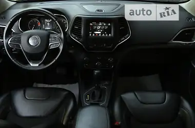 Jeep Cherokee 2020