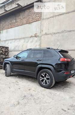 Внедорожник / Кроссовер Jeep Cherokee 2013 в Львове