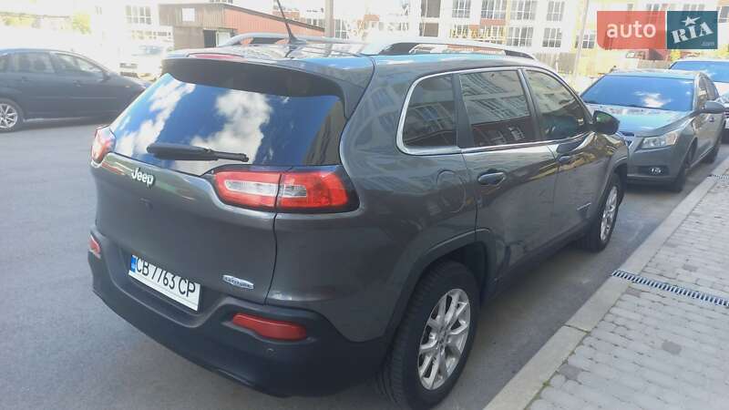 Внедорожник / Кроссовер Jeep Cherokee 2016 в Чернигове