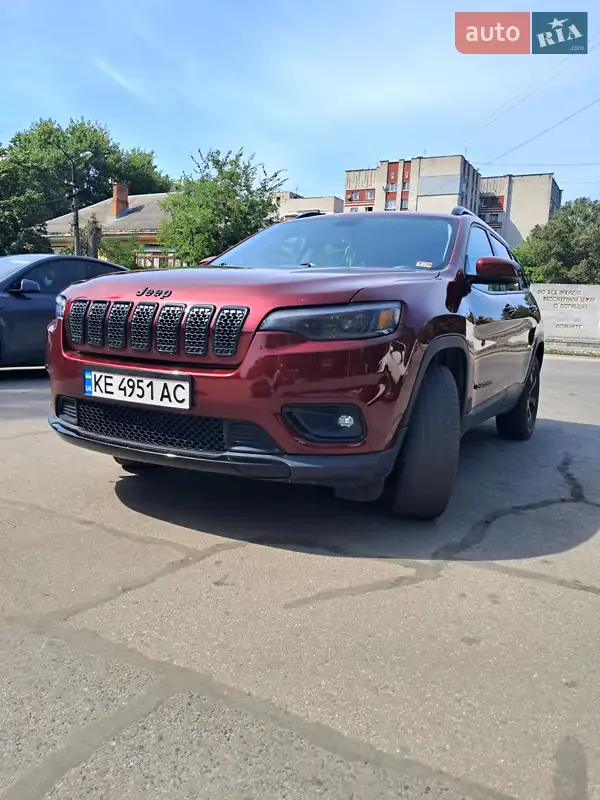 Jeep Cherokee