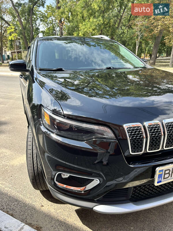 Внедорожник / Кроссовер Jeep Cherokee 2018 в Рени