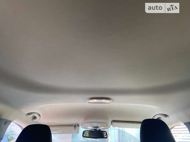 Внедорожник / Кроссовер Jeep Cherokee 2015 в Смеле фото 14 Внедорожник / Кроссовер Jeep Cherokee 2015 в Смеле