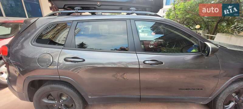 Позашляховик / Кросовер Jeep Cherokee 2017 в Херсоні