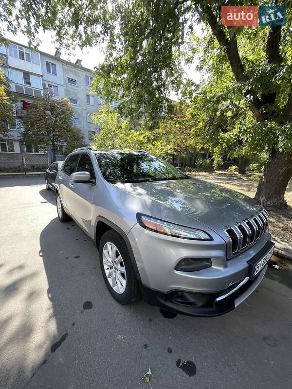 Внедорожник / Кроссовер Jeep Cherokee 2014 в Горишних Плавнях