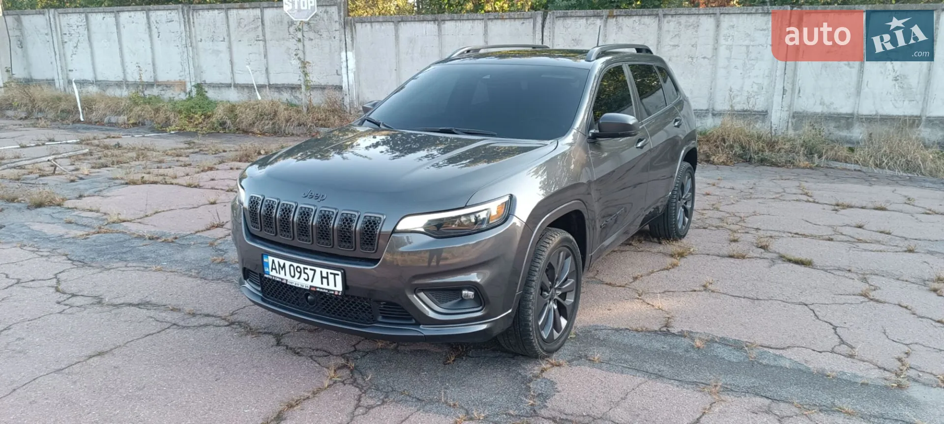 2021 Jeep Cherokee - мініатюра 4