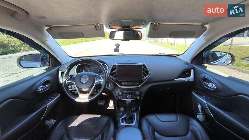 Позашляховик / Кросовер Jeep Cherokee 2017 в Львові
