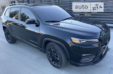 Внедорожник / Кроссовер Jeep Cherokee 2019 в Киеве