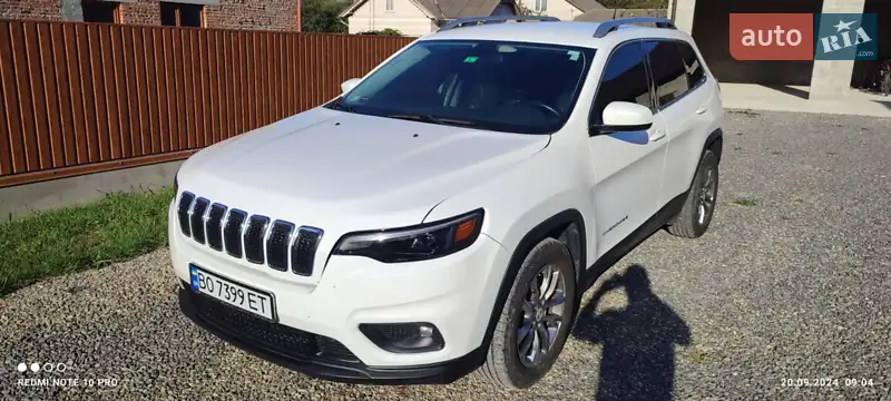 Jeep Cherokee