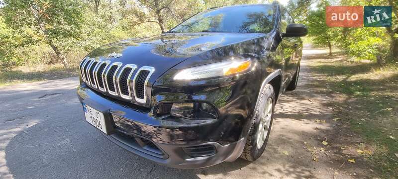 Внедорожник / Кроссовер Jeep Cherokee 2017 в Днепре