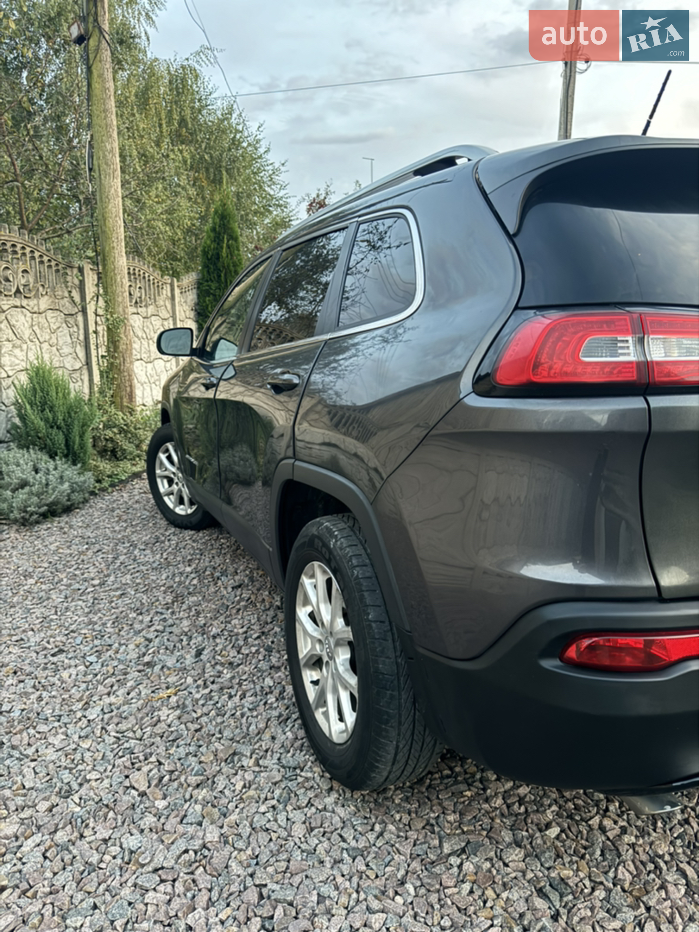 2015 Jeep Cherokee - мініатюра 12
