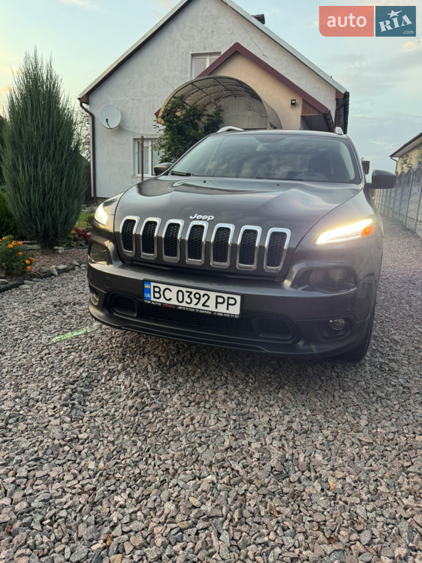2015 Jeep Cherokee - мініатюра 19