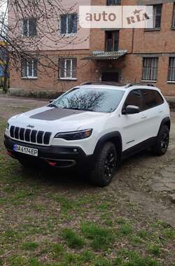 Внедорожник / Кроссовер Jeep Cherokee 2018 в Кропивницком