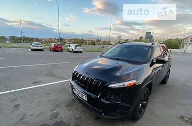 Внедорожник / Кроссовер Jeep Cherokee 2017 в Виннице