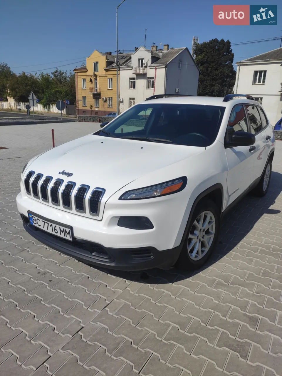 2015 Jeep Cherokee - мініатюра 10