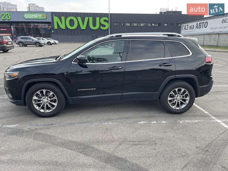 Внедорожник / Кроссовер Jeep Cherokee 2018 в Киеве фото 4 Внедорожник / Кроссовер Jeep Cherokee 2018 в Киеве