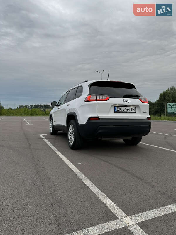 Внедорожник / Кроссовер Jeep Cherokee 2020 в Ровно