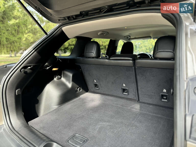 Позашляховик / Кросовер Jeep Cherokee 2018 в Києві