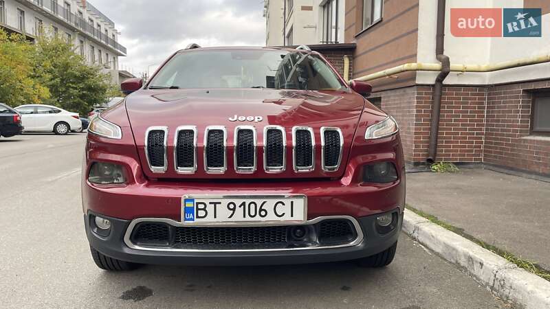 Внедорожник / Кроссовер Jeep Cherokee 2015 в Киеве