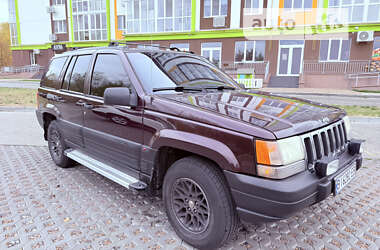 Позашляховик / Кросовер Jeep Cherokee 1997 в Полтаві