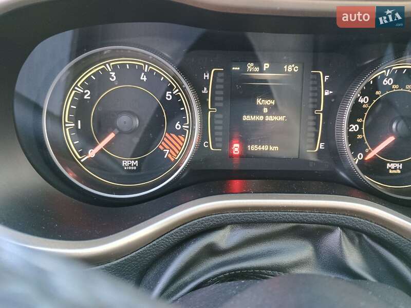 Позашляховик / Кросовер Jeep Cherokee 2014 в Надвірній фото 12 Позашляховик / Кросовер Jeep Cherokee 2014 в Надвірній