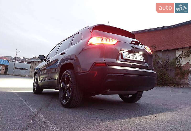 Позашляховик / Кросовер Jeep Cherokee 2019 в Києві